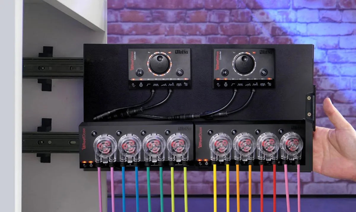 Red Sea Slide-Out Control Panel 60 for REEFER aquariums – ideal for mounting and organizing aquarium controllers and power supplies.